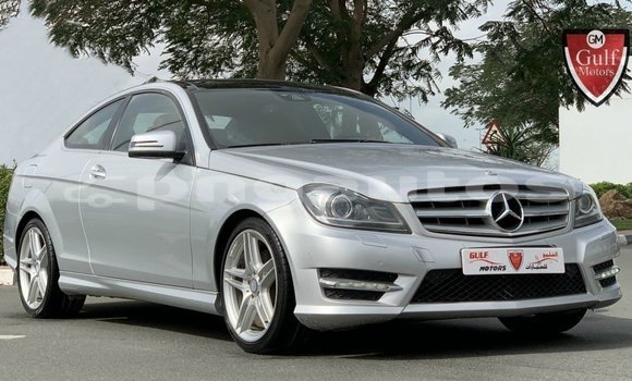 Buy Import Mercedes-Benz 190 Other Car in Import - Dubai in Enga Buy Import Mercedes-Benz 190 Other Car in Import - Dubai in Enga