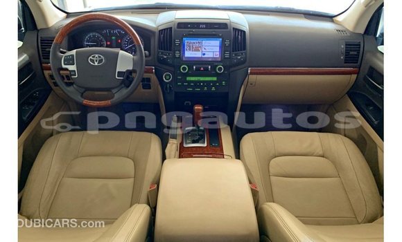 Buy Import Toyota Land Cruiser Other Car in Import - Dubai in Enga Buy Import Toyota Land Cruiser Other Car in Import - Dubai in Enga