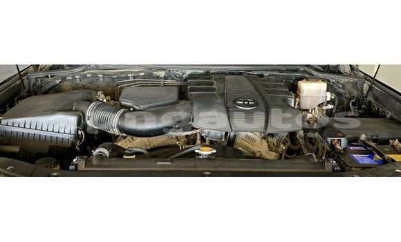 Buy Import Toyota Land Cruiser Other Car in Import - Dubai in Enga Buy Import Toyota Land Cruiser Other Car in Import - Dubai in Enga