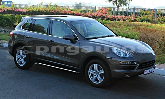 Buy Import Porsche Cayenne Brown Car in Import - Dubai in Enga