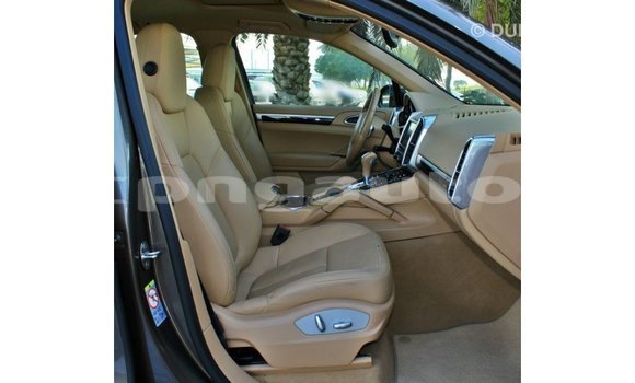 Buy Import Porsche Cayenne Brown Car in Import - Dubai in Enga Buy Import Porsche Cayenne Brown Car in Import - Dubai in Enga