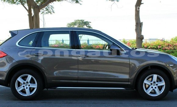 Buy Import Porsche Cayenne Brown Car in Import - Dubai in Enga Buy Import Porsche Cayenne Brown Car in Import - Dubai in Enga