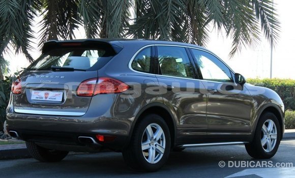 Buy Import Porsche Cayenne Brown Car in Import - Dubai in Enga Buy Import Porsche Cayenne Brown Car in Import - Dubai in Enga