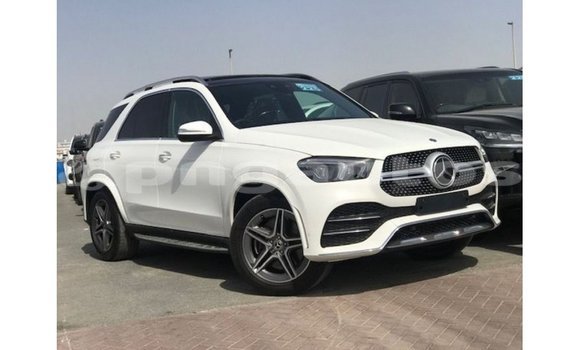 Buy Import Mercedes-Benz GLE White Car in Import - Dubai in Enga
