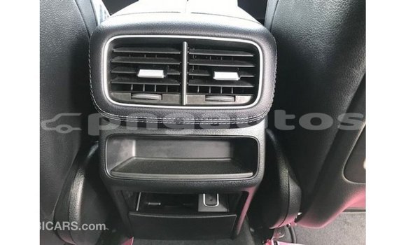 Buy Import Mercedes-Benz GLE White Car in Import - Dubai in Enga Buy Import Mercedes-Benz GLE White Car in Import - Dubai in Enga