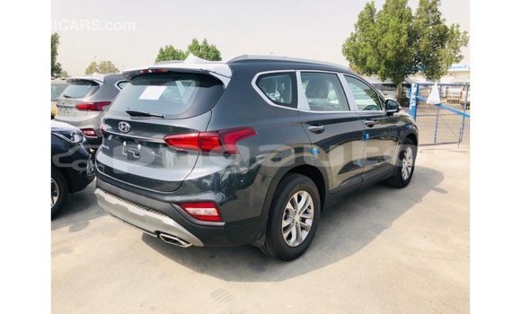 Buy Import Hyundai Santa Fe Green Car in Import - Dubai in Enga Buy Import Hyundai Santa Fe Green Car in Import - Dubai in Enga