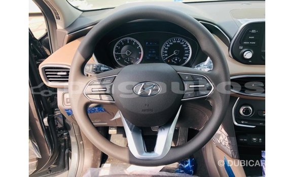 Buy Import Hyundai Santa Fe Green Car in Import - Dubai in Enga Buy Import Hyundai Santa Fe Green Car in Import - Dubai in Enga