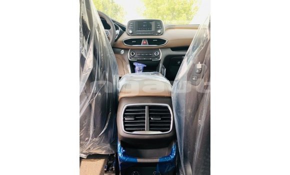 Buy Import Hyundai Santa Fe Green Car in Import - Dubai in Enga Buy Import Hyundai Santa Fe Green Car in Import - Dubai in Enga