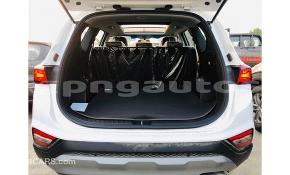 Buy Import Hyundai Santa Fe White Car in Import - Dubai in Enga Buy Import Hyundai Santa Fe White Car in Import - Dubai in Enga