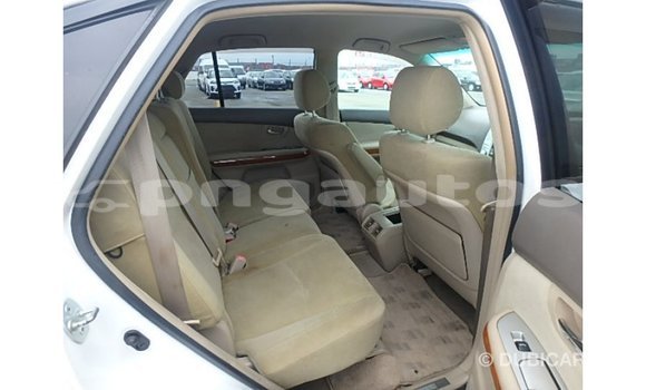 Buy Import Toyota Harrier White Car in Import - Dubai in Enga Buy Import Toyota Harrier White Car in Import - Dubai in Enga