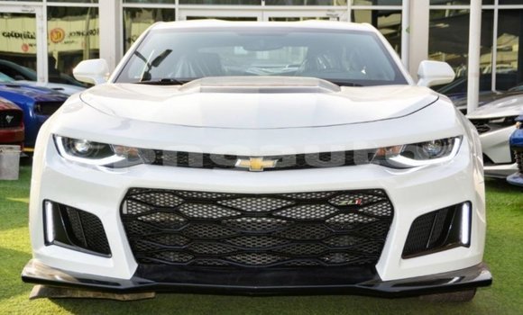 Buy Import Chevrolet Camaro White Car in Import - Dubai in Enga