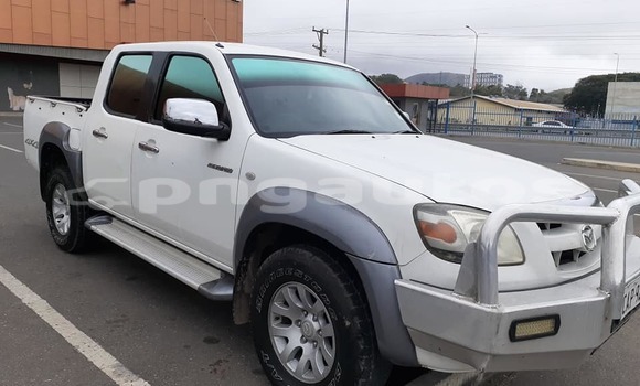 Buy Used Mazda BT50 White Car in Port Moresby in National Capital District Buy Used Mazda BT50 White Car in Port Moresby in National Capital District
