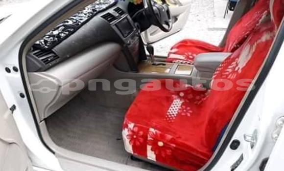 Buy Used Toyota Camry White Car in Port Moresby in National Capital District Buy Used Toyota Camry White Car in Port Moresby in National Capital District