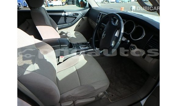 Buy Import Toyota Hilux White Car in Import - Dubai in Enga Buy Import Toyota Hilux White Car in Import - Dubai in Enga