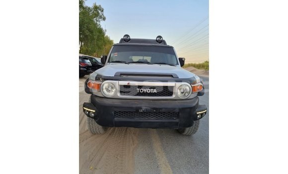 Buy Import Toyota FJ Cruiser Other Car in Import - Dubai in Enga Buy Import Toyota FJ Cruiser Other Car in Import - Dubai in Enga