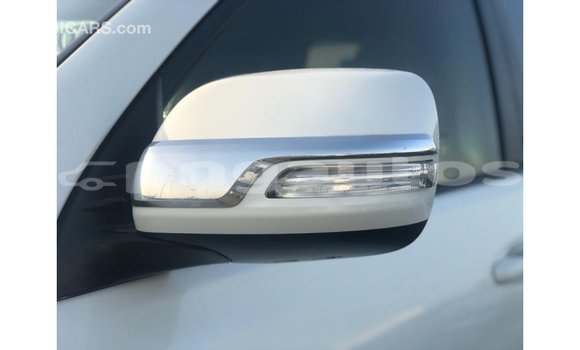 Buy Import Toyota Prado White Car in Import - Dubai in Enga Buy Import Toyota Prado White Car in Import - Dubai in Enga