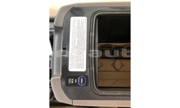 Buy Import Toyota Prado White Car in Import - Dubai in Enga Buy Import Toyota Prado White Car in Import - Dubai in Enga