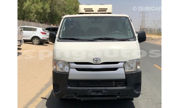 Buy Import Toyota Hiace White Car in Import - Dubai in Enga Buy Import Toyota Hiace White Car in Import - Dubai in Enga