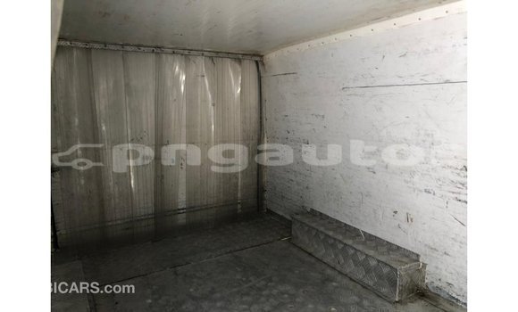 Buy Import Toyota Hiace White Car in Import - Dubai in Enga Buy Import Toyota Hiace White Car in Import - Dubai in Enga