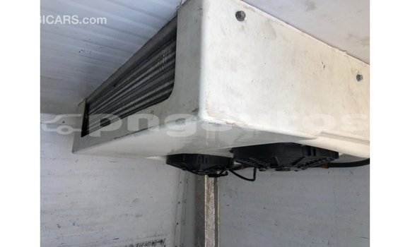 Buy Import Toyota Hiace White Car in Import - Dubai in Enga Buy Import Toyota Hiace White Car in Import - Dubai in Enga