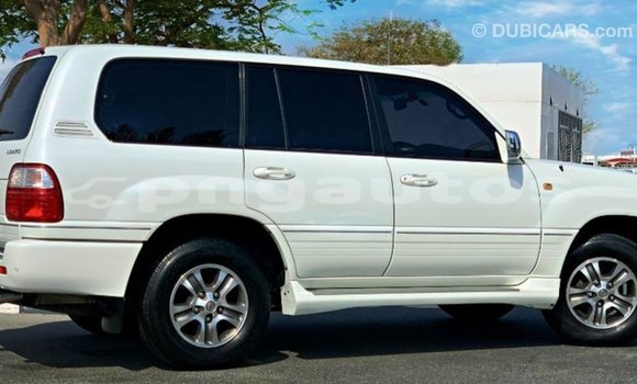 Buy Import Lexus LX White Car in Import - Dubai in Enga Buy Import Lexus LX White Car in Import - Dubai in Enga