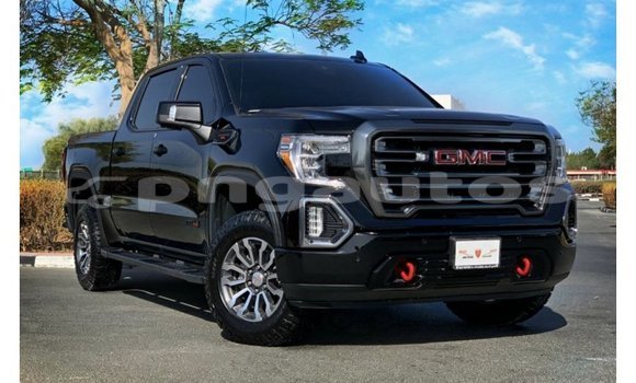 Buy Import GMC Sierra Black Car in Import - Dubai in Enga