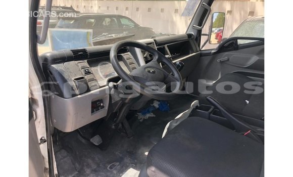 Buy Import Mitsubishi i White Car in Import - Dubai in Enga Buy Import Mitsubishi i White Car in Import - Dubai in Enga