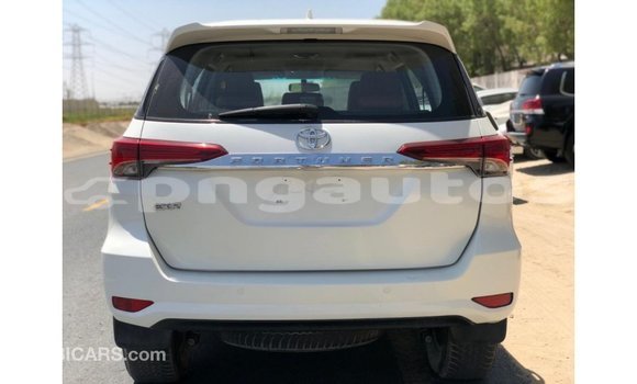 Buy Import Toyota Fortuner White Car in Import - Dubai in Enga Buy Import Toyota Fortuner White Car in Import - Dubai in Enga