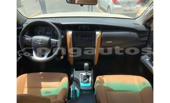 Buy Import Toyota Fortuner White Car in Import - Dubai in Enga Buy Import Toyota Fortuner White Car in Import - Dubai in Enga