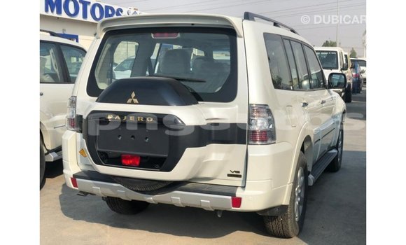 Buy Import Mitsubishi Pajero Black Car in Import - Dubai in Enga Buy Import Mitsubishi Pajero Black Car in Import - Dubai in Enga