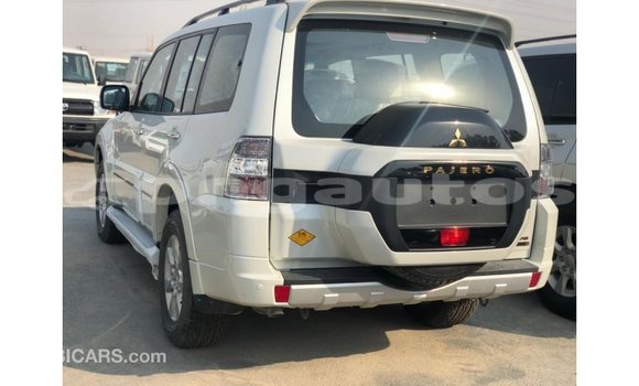 Buy Import Mitsubishi Pajero Black Car in Import - Dubai in Enga Buy Import Mitsubishi Pajero Black Car in Import - Dubai in Enga