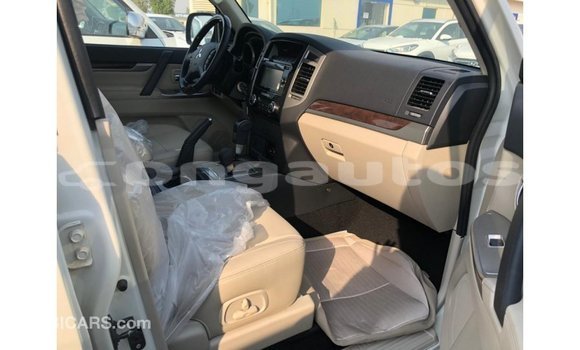 Buy Import Mitsubishi Pajero Black Car in Import - Dubai in Enga Buy Import Mitsubishi Pajero Black Car in Import - Dubai in Enga