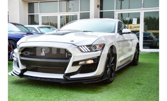 Buy Import Ford Mustang White Car in Import - Dubai in Enga