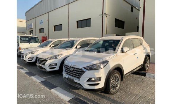Buy Import Hyundai Tucson White Car in Import - Dubai in Enga Buy Import Hyundai Tucson White Car in Import - Dubai in Enga