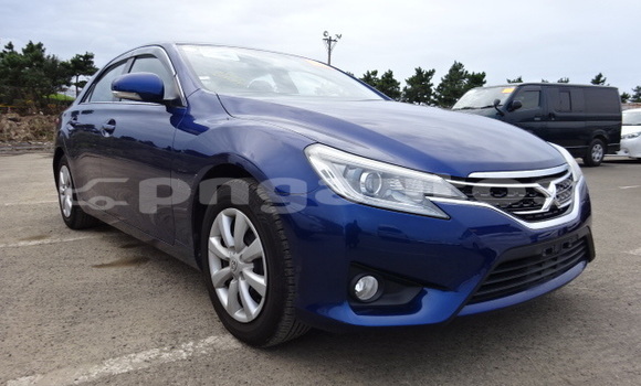 Acheter Occasion Voiture Toyota Mark X Bleu à Port Moresby, National Capital District Acheter Occasion Voiture Toyota Mark X Bleu à Port Moresby, National Capital District