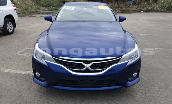 Acheter Occasion Voiture Toyota Mark X Bleu à Port Moresby, National Capital District Acheter Occasion Voiture Toyota Mark X Bleu à Port Moresby, National Capital District