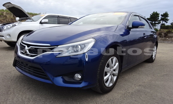 Acheter Occasion Voiture Toyota Mark X Bleu à Port Moresby, National Capital District Acheter Occasion Voiture Toyota Mark X Bleu à Port Moresby, National Capital District