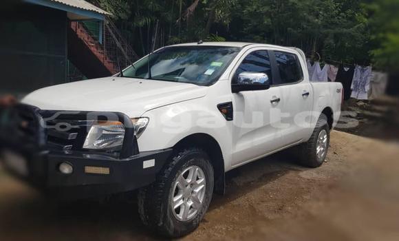 Buy Used Ford Ranger White Car in Port Moresby in National Capital District Buy Used Ford Ranger White Car in Port Moresby in National Capital District