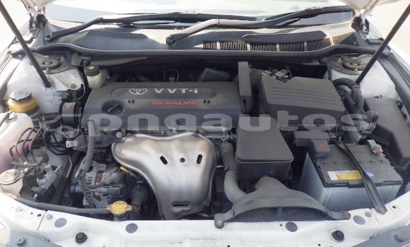 Buy Used Toyota Camry White Car in Lae in Morobe Buy Used Toyota Camry White Car in Lae in Morobe