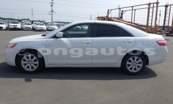 Buy Used Toyota Camry White Car in Lae in Morobe Buy Used Toyota Camry White Car in Lae in Morobe