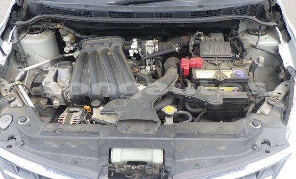 Buy Used Nissan Tiida Silver Car in Port Moresby in National Capital District Buy Used Nissan Tiida Silver Car in Port Moresby in National Capital District