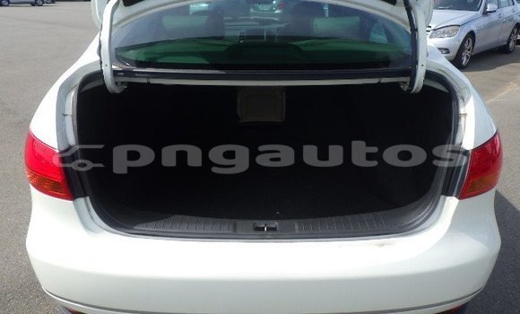 Buy Used Nissan Bluebird Sylphy White Car in Port Moresby in National Capital District Buy Used Nissan Bluebird Sylphy White Car in Port Moresby in National Capital District