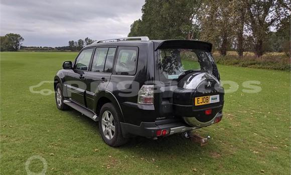 Buy Used Mitsubishi Pajero Black Car in Kabwum in Morobe Buy Used Mitsubishi Pajero Black Car in Kabwum in Morobe