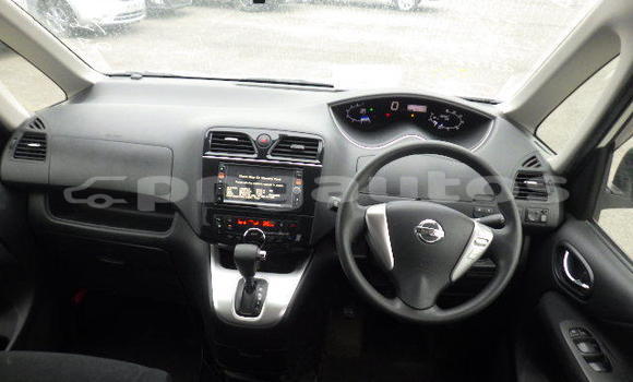 Buy Used Nissan Serena White Car in Port Moresby in National Capital District Buy Used Nissan Serena White Car in Port Moresby in National Capital District