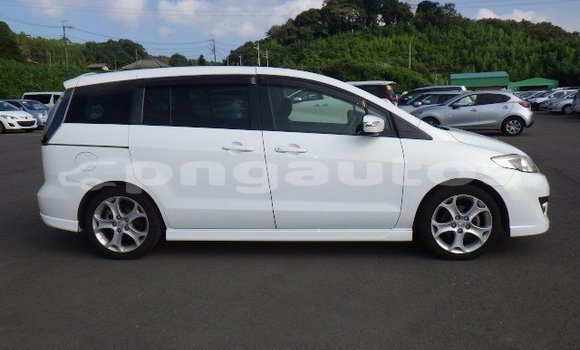 Buy Used Mazda Mazda Premacy White Car in Port Moresby in National Capital District Buy Used Mazda Mazda Premacy White Car in Port Moresby in National Capital District