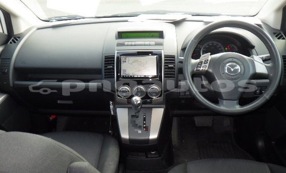 Buy Used Mazda Mazda Premacy White Car in Port Moresby in National Capital District Buy Used Mazda Mazda Premacy White Car in Port Moresby in National Capital District