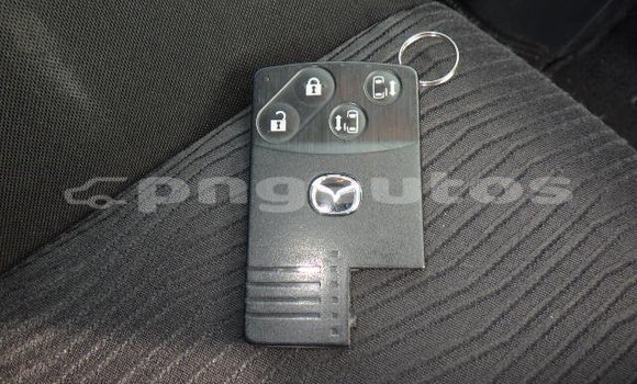 Buy Used Mazda Mazda Premacy White Car in Port Moresby in National Capital District Buy Used Mazda Mazda Premacy White Car in Port Moresby in National Capital District