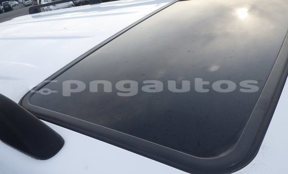 Buy Used Toyota Land Cruiser Prado White Car in Port Moresby in National Capital District Buy Used Toyota Land Cruiser Prado White Car in Port Moresby in National Capital District