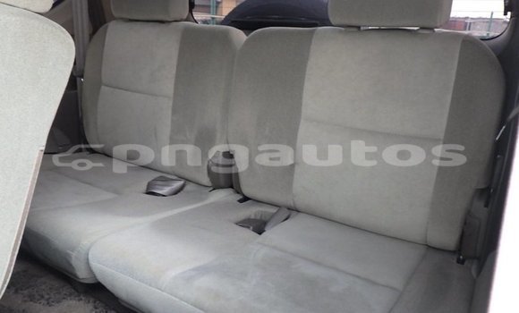 Buy Used Toyota Land Cruiser Prado White Car in Port Moresby in National Capital District Buy Used Toyota Land Cruiser Prado White Car in Port Moresby in National Capital District