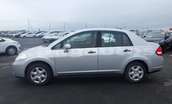 Buy Used Nissan Tiida Silver Car in Port Moresby in National Capital District Buy Used Nissan Tiida Silver Car in Port Moresby in National Capital District
